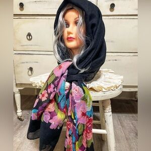 Sale!! Floral Print Black Scarf - Women's Fashion Accessory